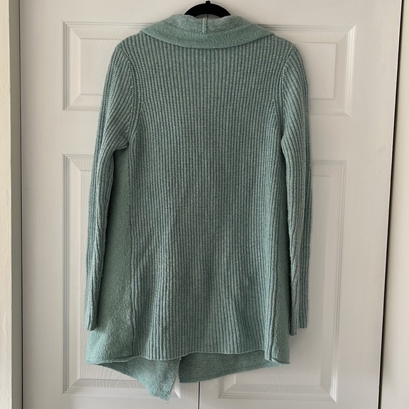 Cozy teal cardigan - Picture 5 of 7